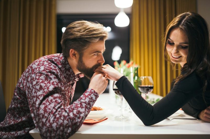 12 cech kobiet, które działają na facetów jak magnes