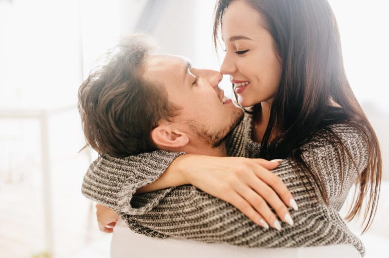 15 rzeczy, które urzekają mężczyzn w kobietach