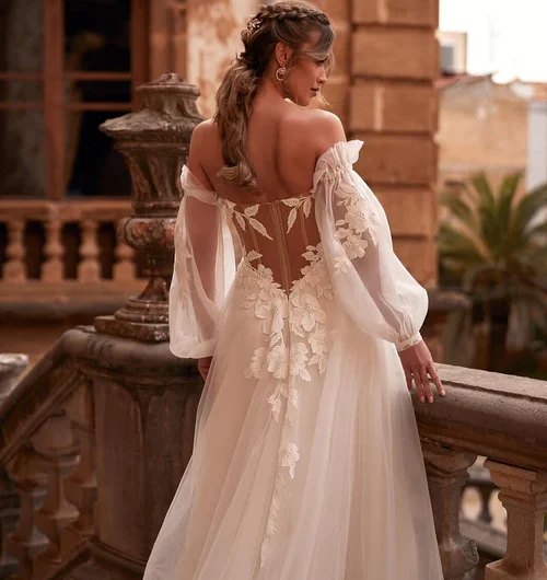 Suknie ślubne szyte na miarę – co z modyfikacjami i dopasowaniem?