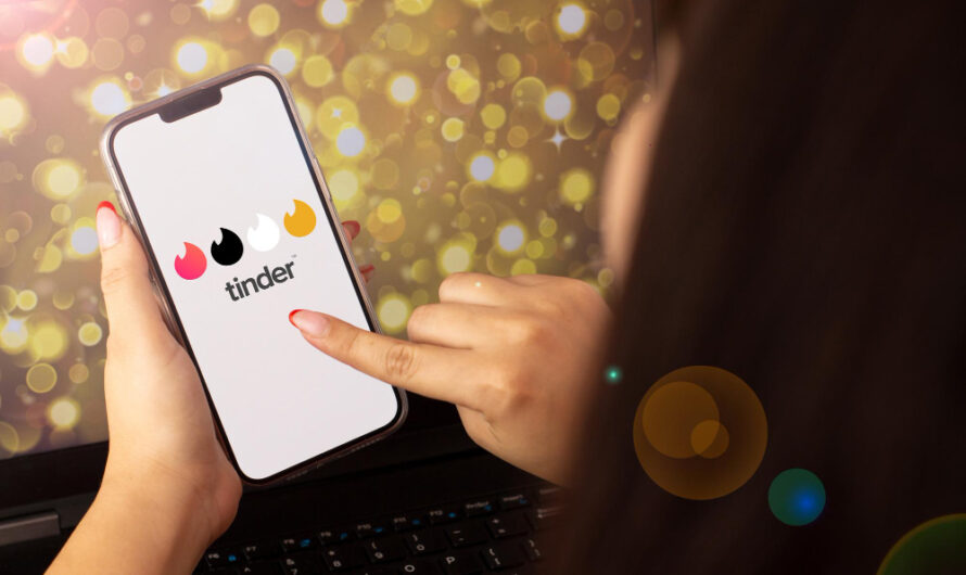 20 gotowych opisów na Tindera dla faceta