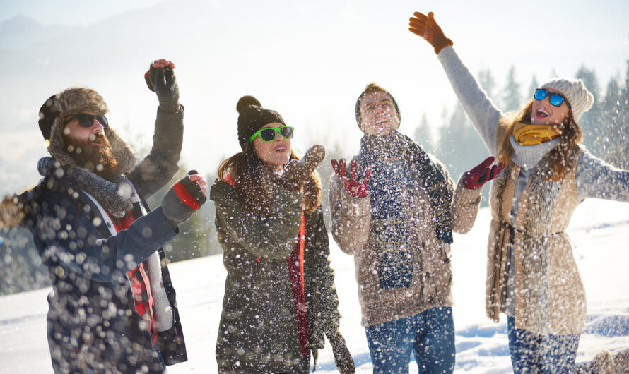 Czy obozy młodzieżowe w czasie ferii to jedynie wyjazdy narciarskie? Sprawdzamy!