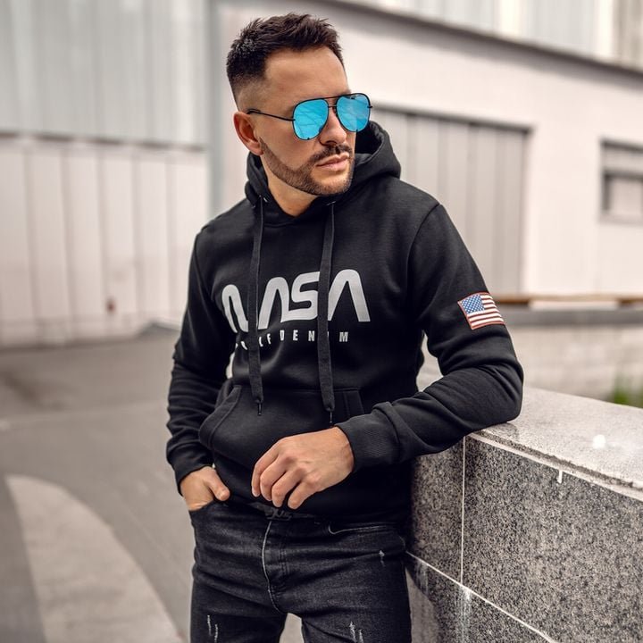 bluz ze stylowymi nadrukami