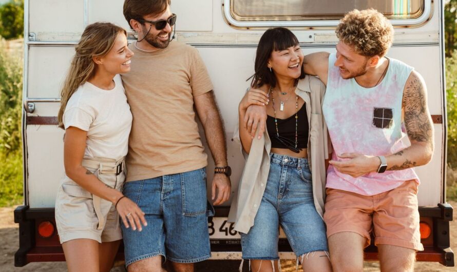 5 kobiecych stylizacji z szortami na lato 2024