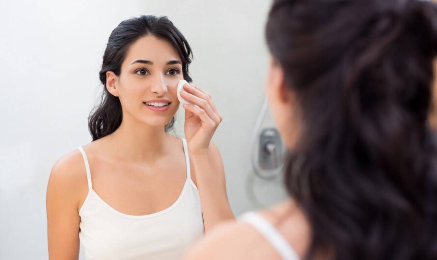 Jaki olejek do demakijażu wybrać, aby skutecznie zadbać o skórę twarzy?