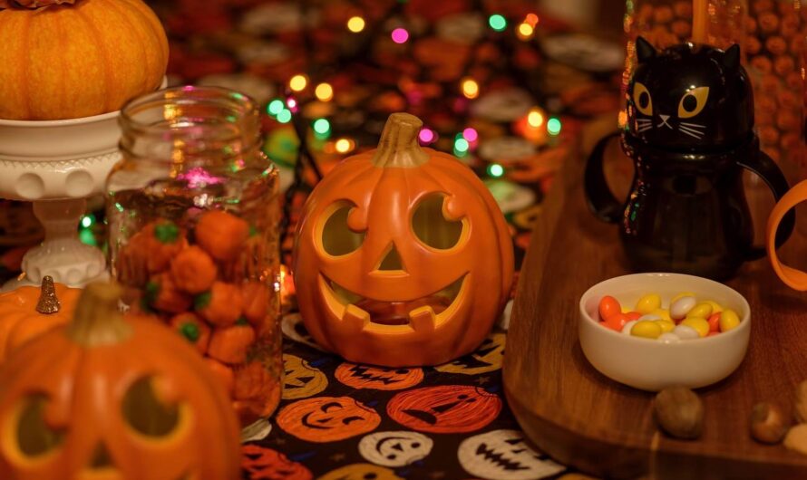 Pyszne potrawy i straszne dekoracje – zaplanuj swój halloweenowy stół