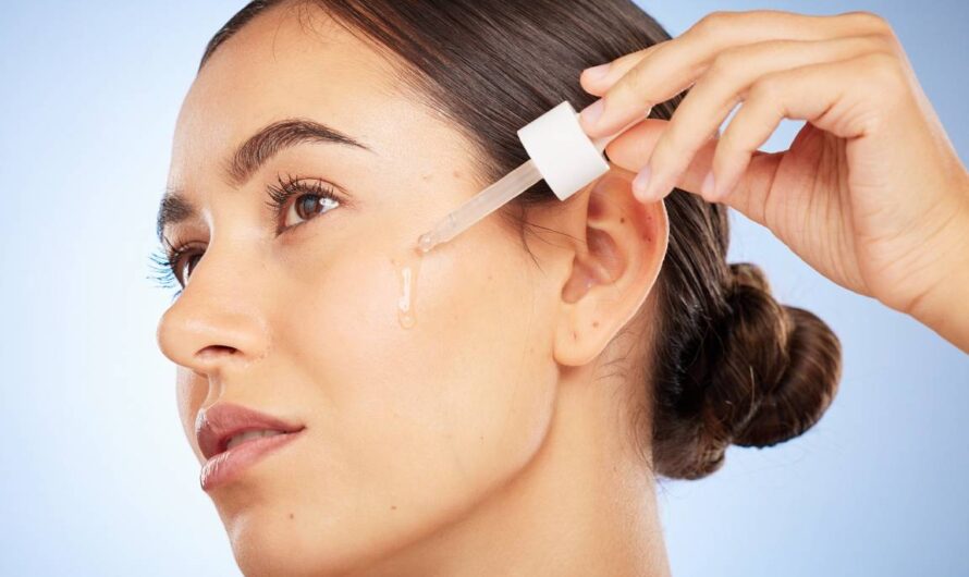 Jak stosować kosmetyki z kwasem hialuronowym?